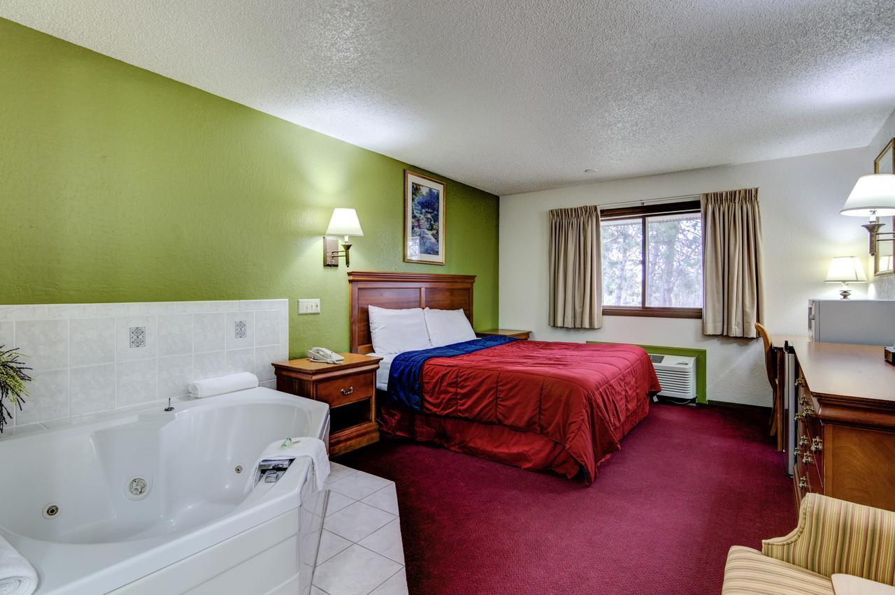 Bloomer Inn & Suites المظهر الخارجي الصورة