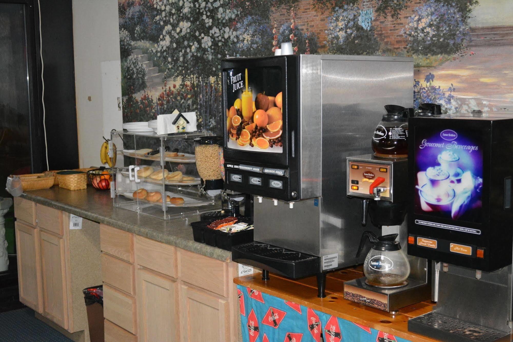 Bloomer Inn & Suites المظهر الخارجي الصورة